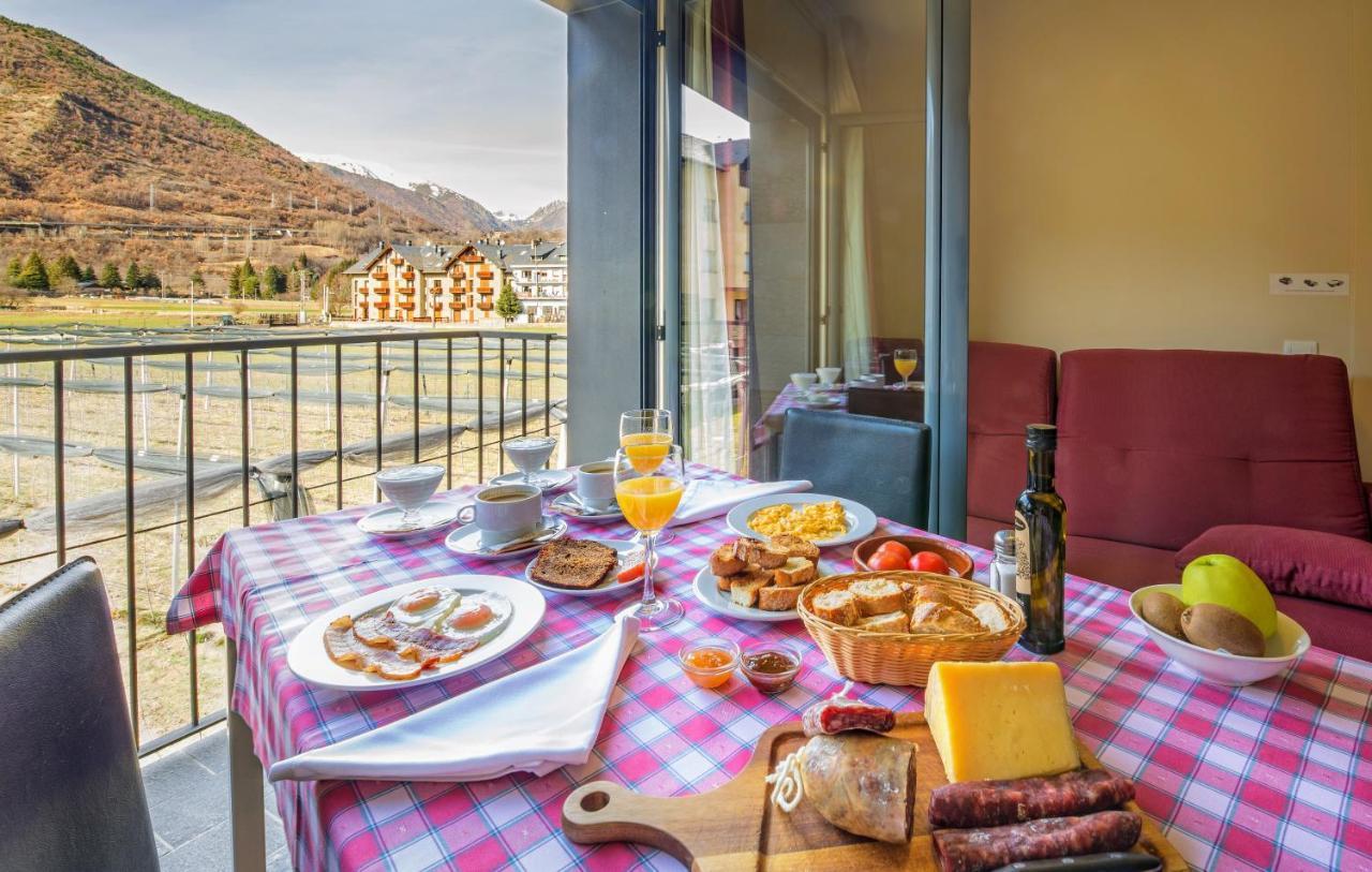 Aparthotel Trainera Esterri D'Aneu Εξωτερικό φωτογραφία