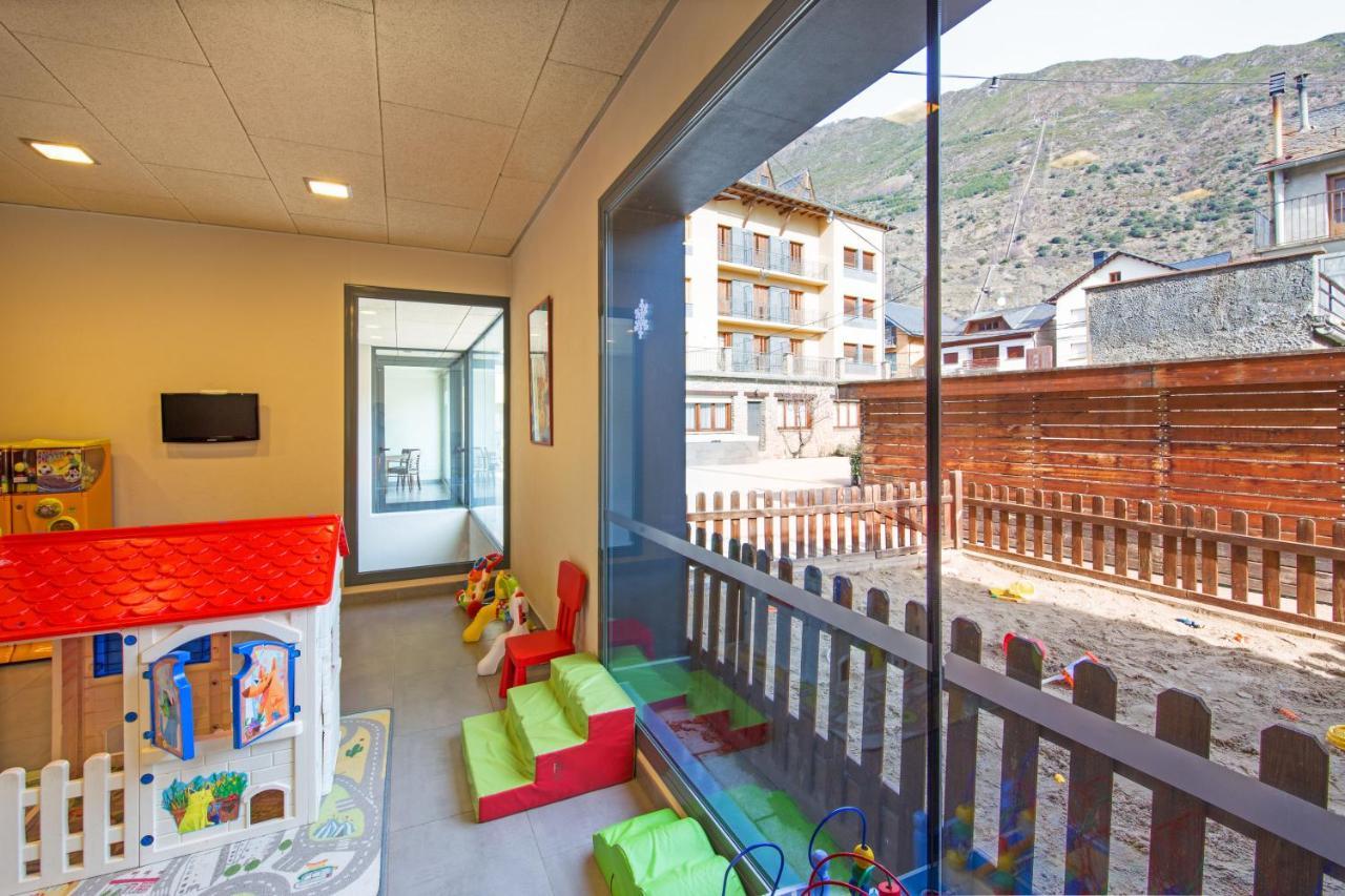 Aparthotel Trainera Esterri D'Aneu Εξωτερικό φωτογραφία